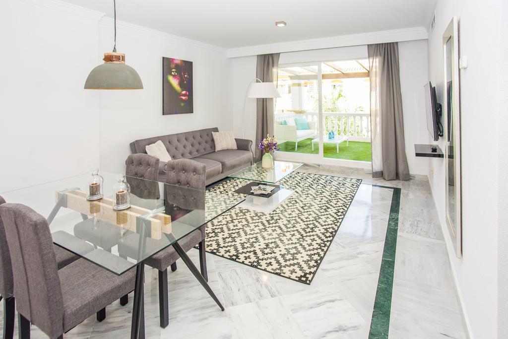 Dama De Noche Playground Apartment Marbella Exterior photo
